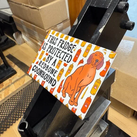 Redbone Coonhound Dog Fridge Protector Magnet Handmade Retro Pet Decor 2x3" - Picture 5 of 6